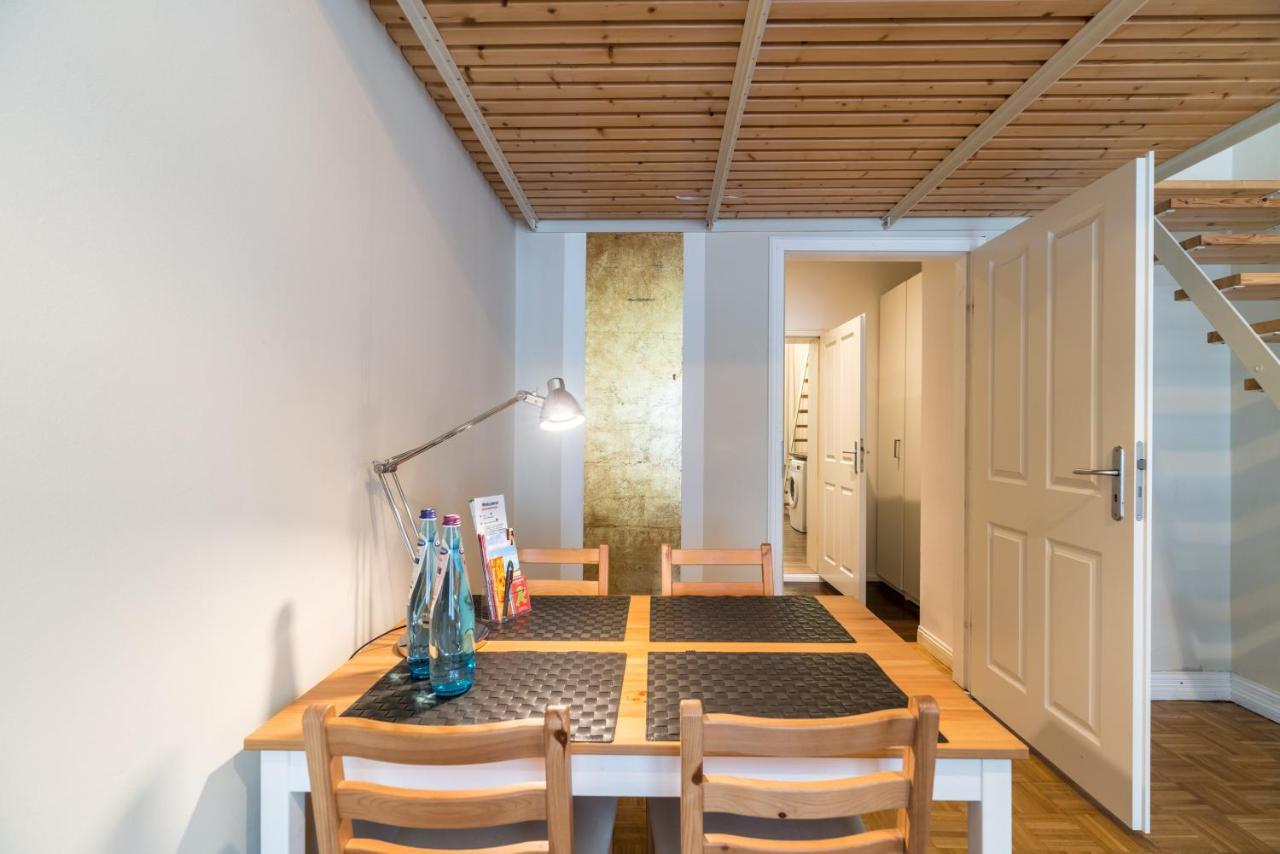 Urban Stuck Apartment Berlin Bagian luar foto