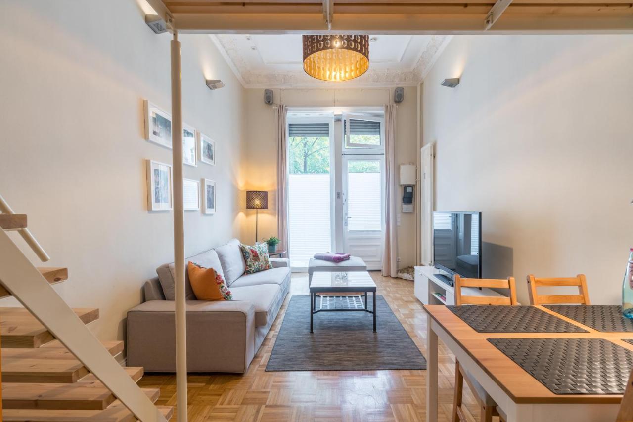 Urban Stuck Apartment Berlin Bagian luar foto